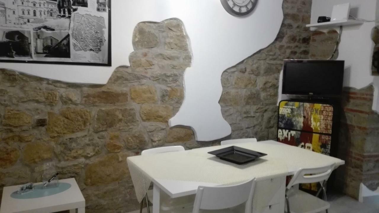 Appartamento Via Cavour 81 Arezzo Esterno foto